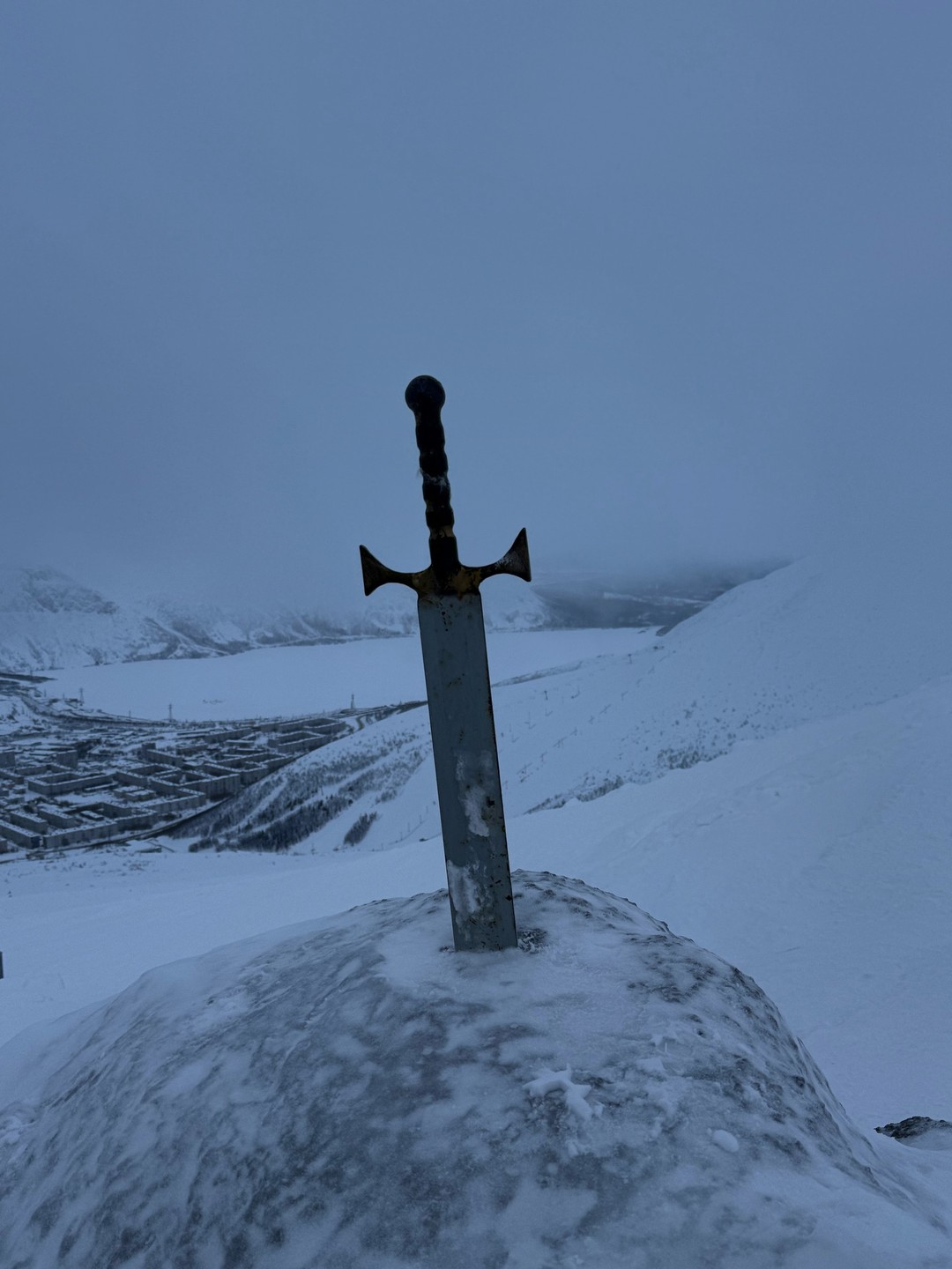 Сказочный Кировск: горы, минералы, арт-объекты (Бутова)