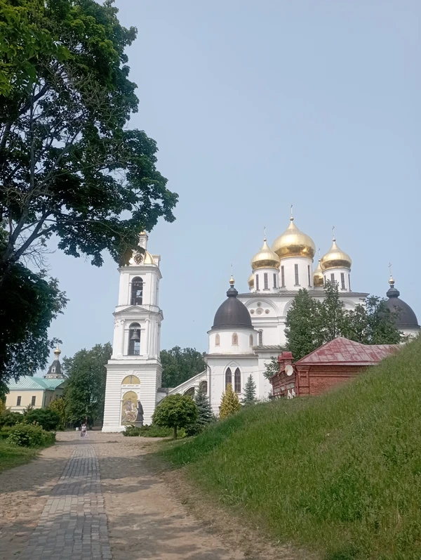 Дмитров: на рубеже истории Москвы