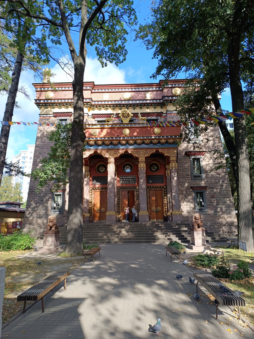Буддийский дацан Гунзэчойнэй в Петербурге (Юлия)