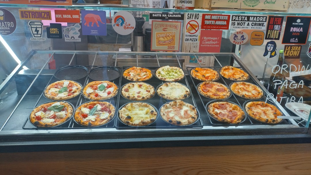 Были на экскурсии у Дмитрия уже ближе к концу нашего пребывания в столице Италии. Если честно