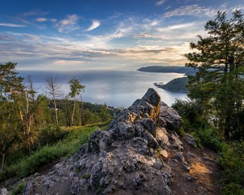 Байкальский музей и панорама с Камня Черского