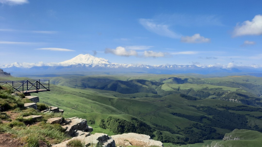 Заранее взяла 4 экскурсии у одного агентства, представителем которого была Анастасия. И не прогадала. Последовательность экскурсий
