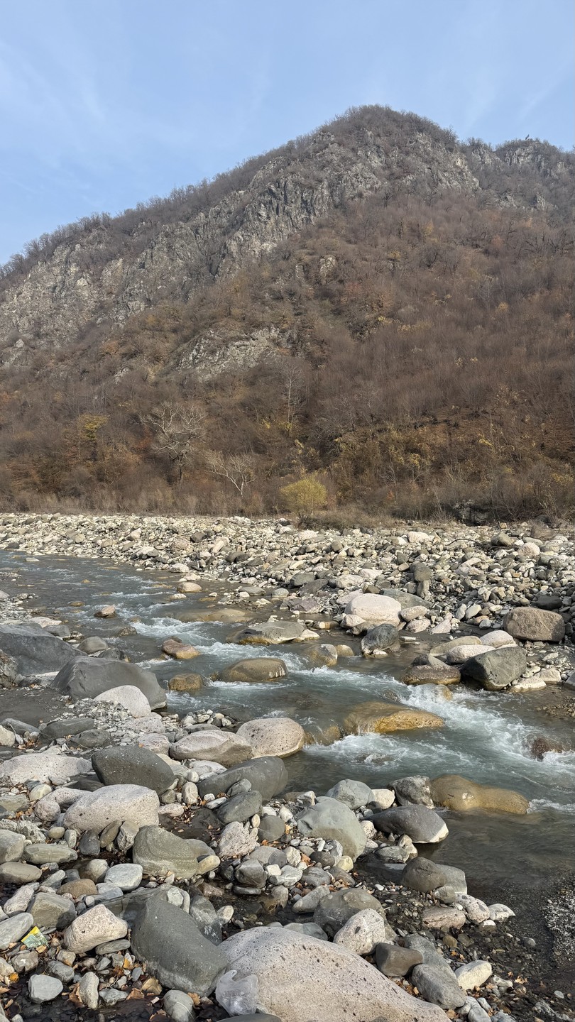 Отличная экскурсия, огромное спасибо аж двум нашим гидам - Севиндику и Моису! Все было на высшем