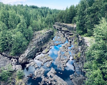 Водопад Кивач и вулкан Гирвас или Кижи