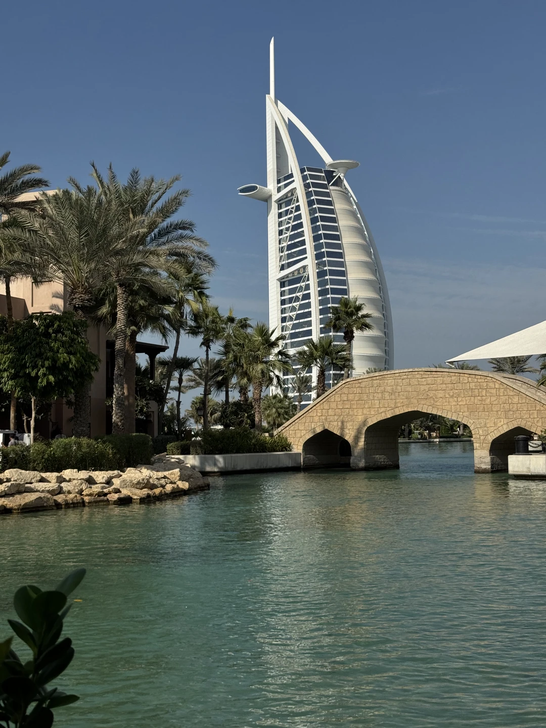 Экскурсия произвела очень хорошее впечатление. Идеально для первого дня знакомства с городом: проехать по основным точкам