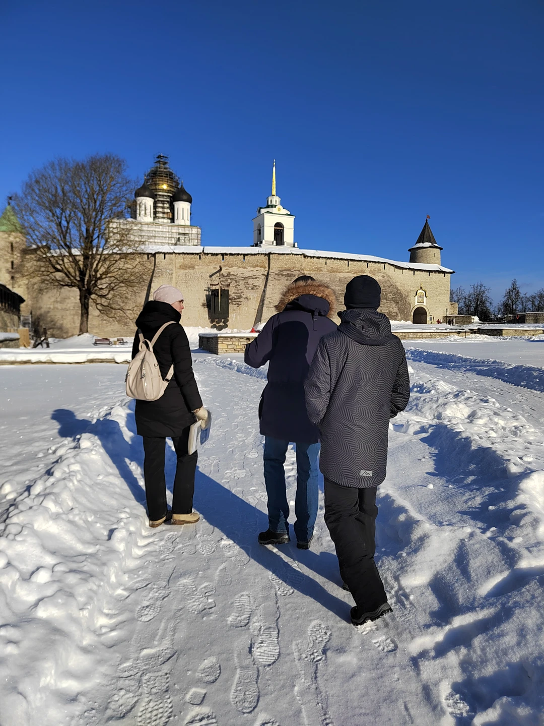 Первое знакомство с Псковским кремлём (Елена)