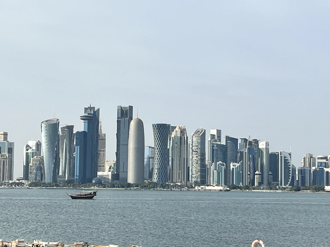 Венера- прекрасный гид, интересный рассказчик, человек с прекрасным чувством юмора, и женщина, тонко чувствующая психологический настрой