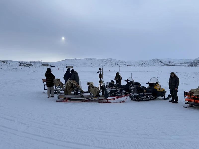 Большое спасибо организаторам экскурсии и особенно нашему гиду Александру! Встреча была назначена на 7 утра, и
