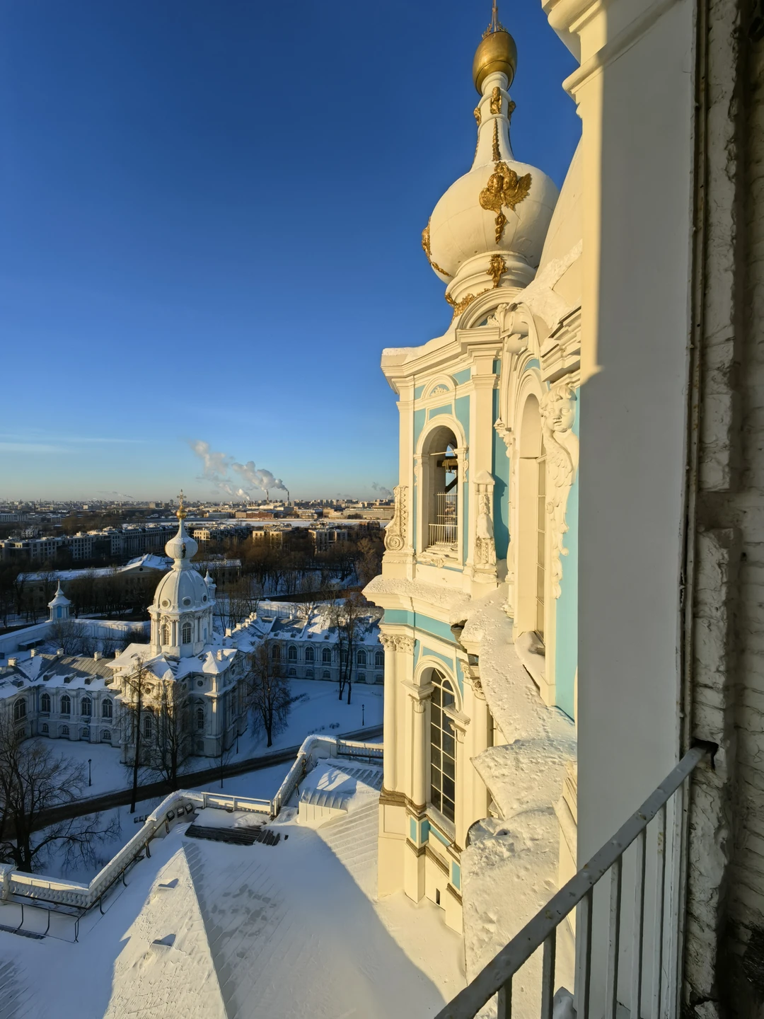 Впервые посетил данный объект, одну из достопримечательностей города Санкт-Петербург. Экскурсия понравилась, рассказ от ГИДа интересный, правда