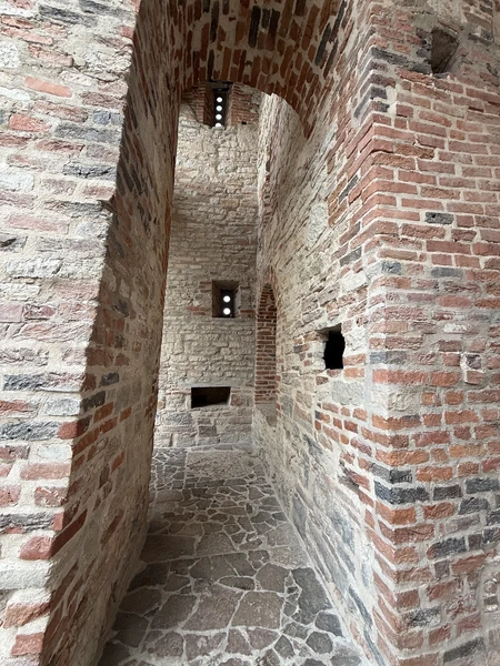 Сегодня вдвоем с 10летним сыном были на экскурсии у Елены