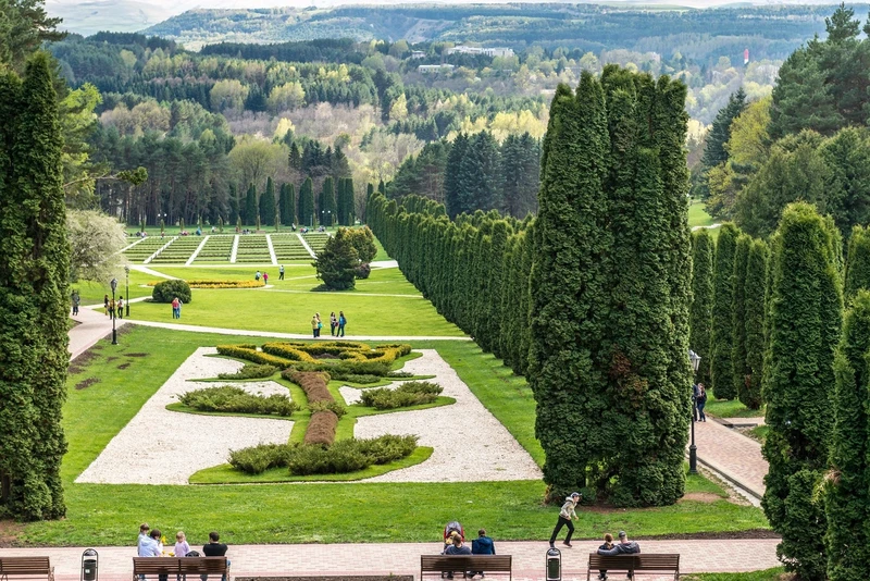 Автобусный тур по 3 городам и природным красотам Кавказских Минеральных Вод