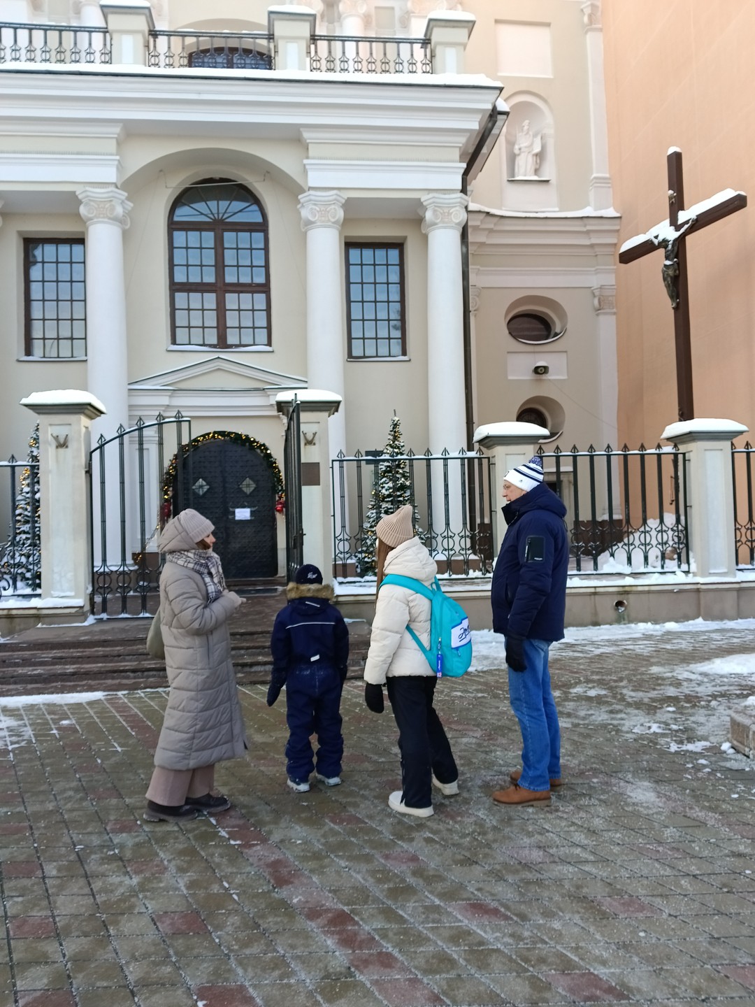 Обзорная пешеходная экскурсия по Минску (Вероника)