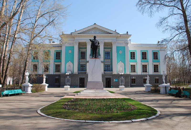 Глазов