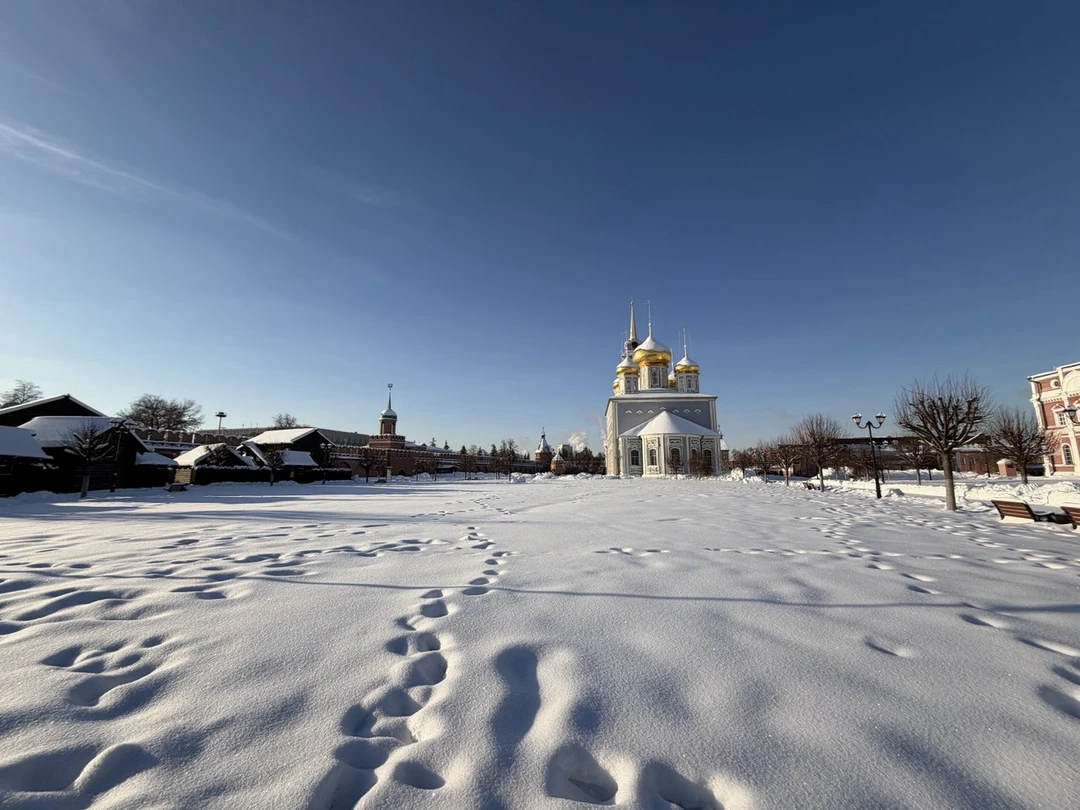 Были на экскурсии по Кремлю в Туле 17.01.2026 г. Экскурсию вела гид Галина. Замечательная девушка, увлеченно