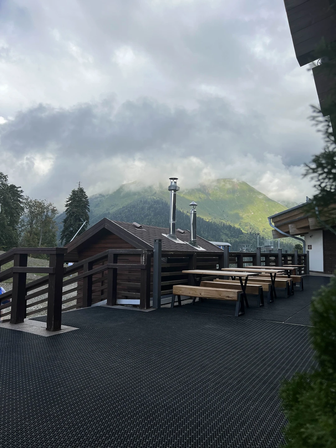 Красная Поляна «под ключ» на премиум-авто из Сочи (Оксана)