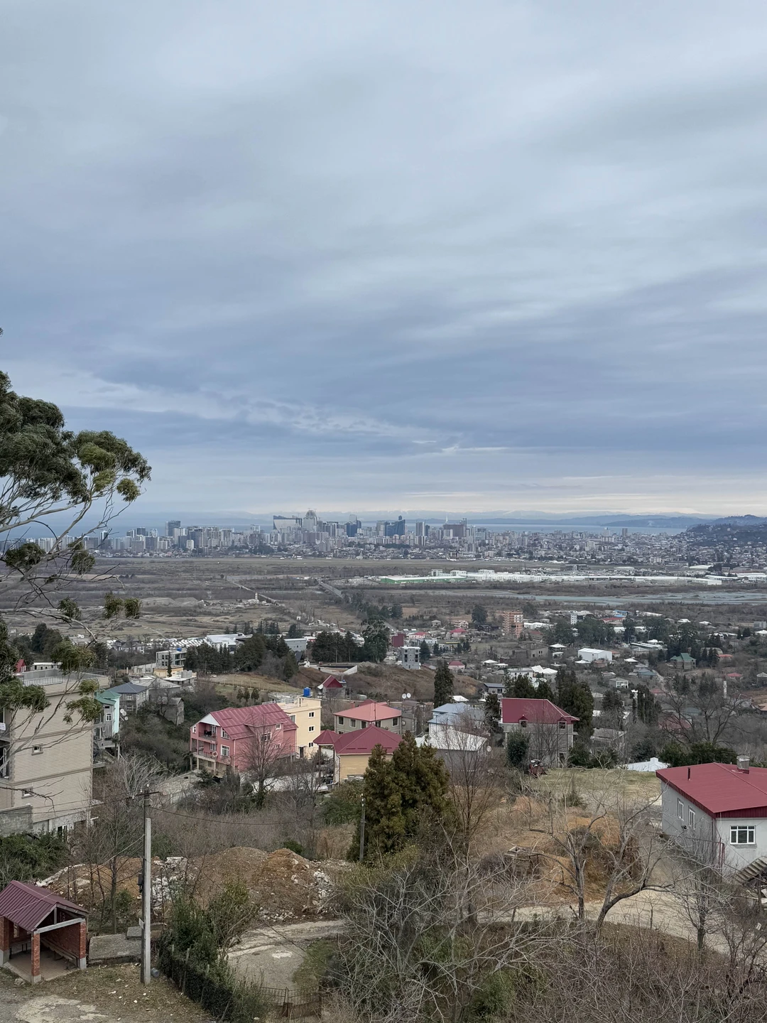 Сегодня были на экскурсии и остались под огромным впечатлением! Место просто прекрасное! Тамаз показал свой сад,