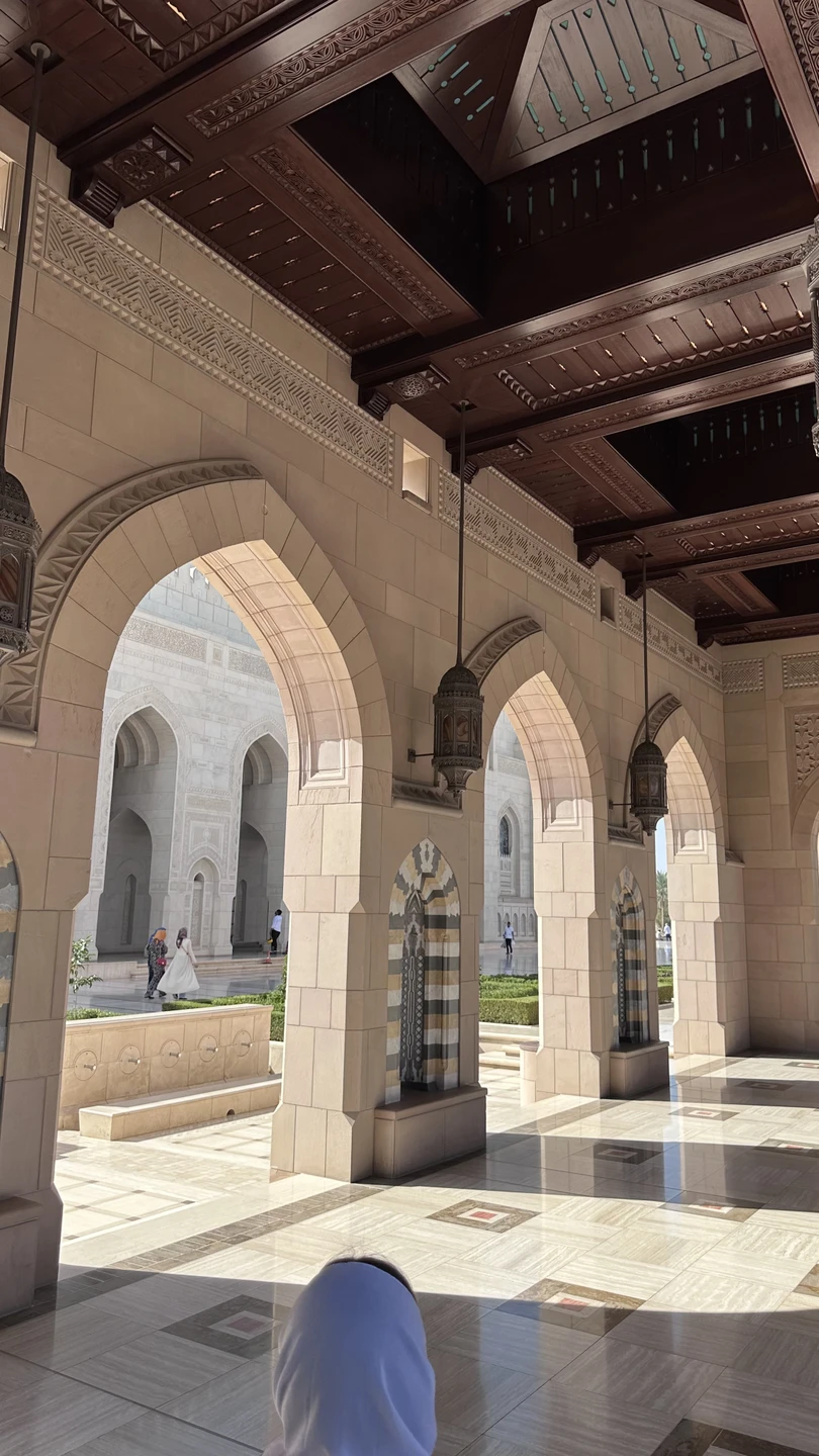 Выражаем благодарность гиду Ольге за профессионализм и внимательность. Она блестяще провела познавательную экскурсию по намеченному маршруту