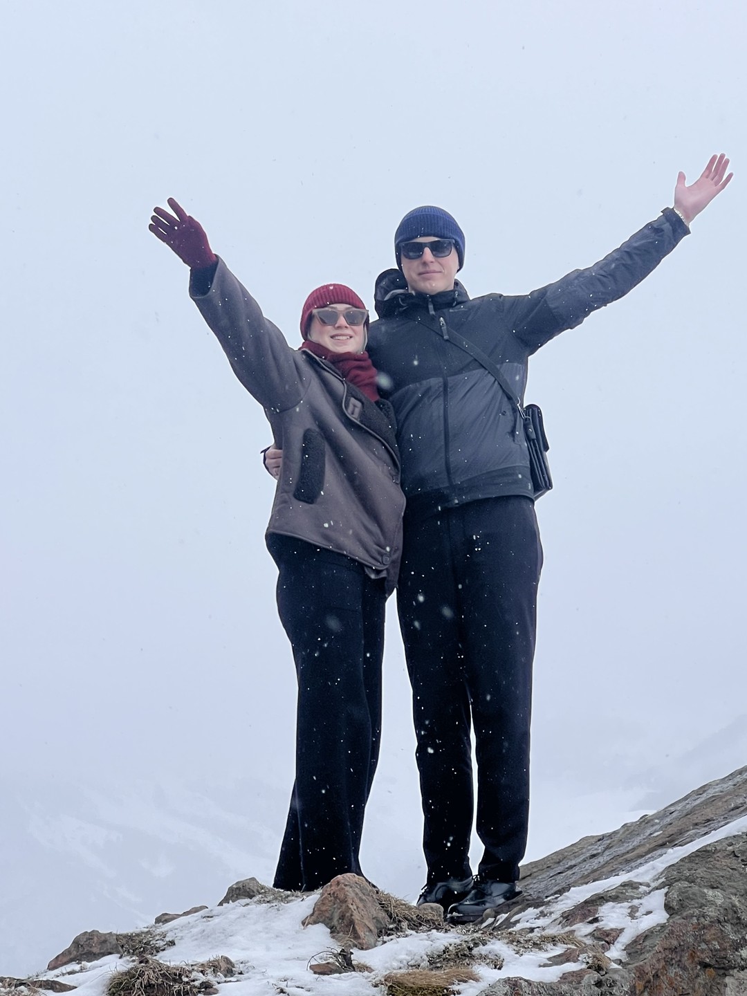 Благодарим Ислама за экскурсии на Приэльбрусье, язык Тролля, на озеро Гижгит, в Верхнюю Балкарию! Все экскурсии прошли на высшем уровне!