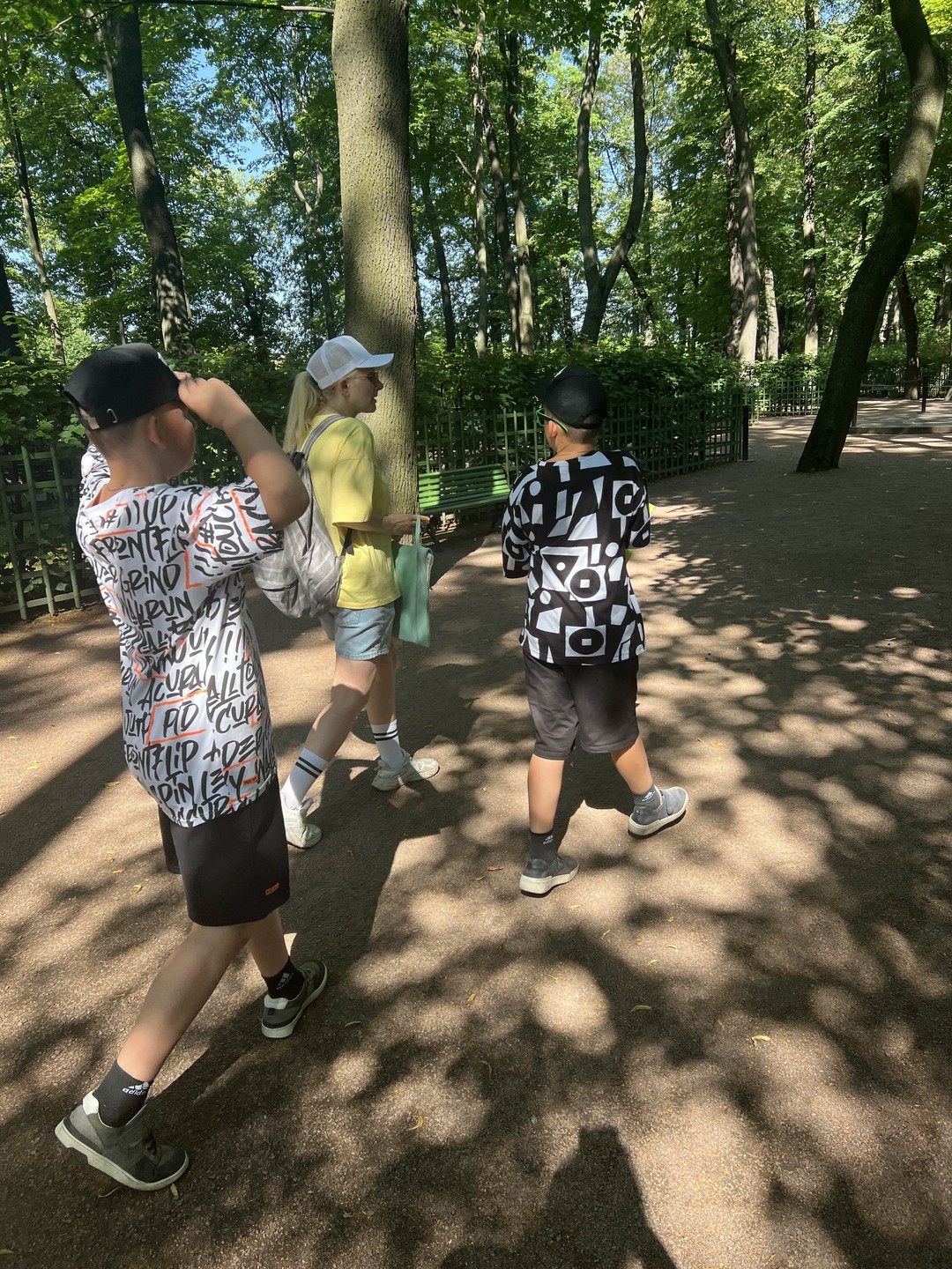 Квест-прогулка для детей 5-15 лет по Летнему саду (Елизавета)