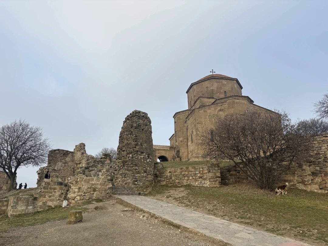 Был очень инерционный и дружелюбный гид, все понравилось