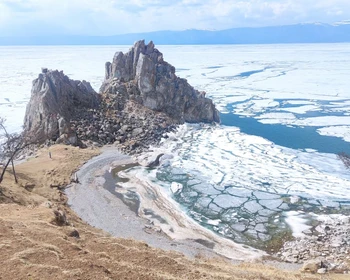 Путь до паромной переправы, южный берег Ольхона и посёлок Хужир