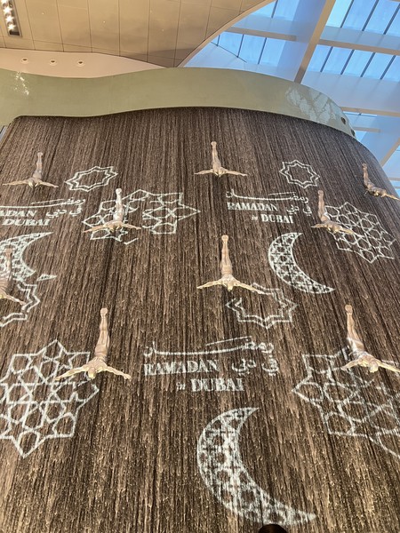 Были с сыном на экскурсии. Очень понравилось, интересно рассказывал гид. Отвечал на наши вопросы. Всем советую!