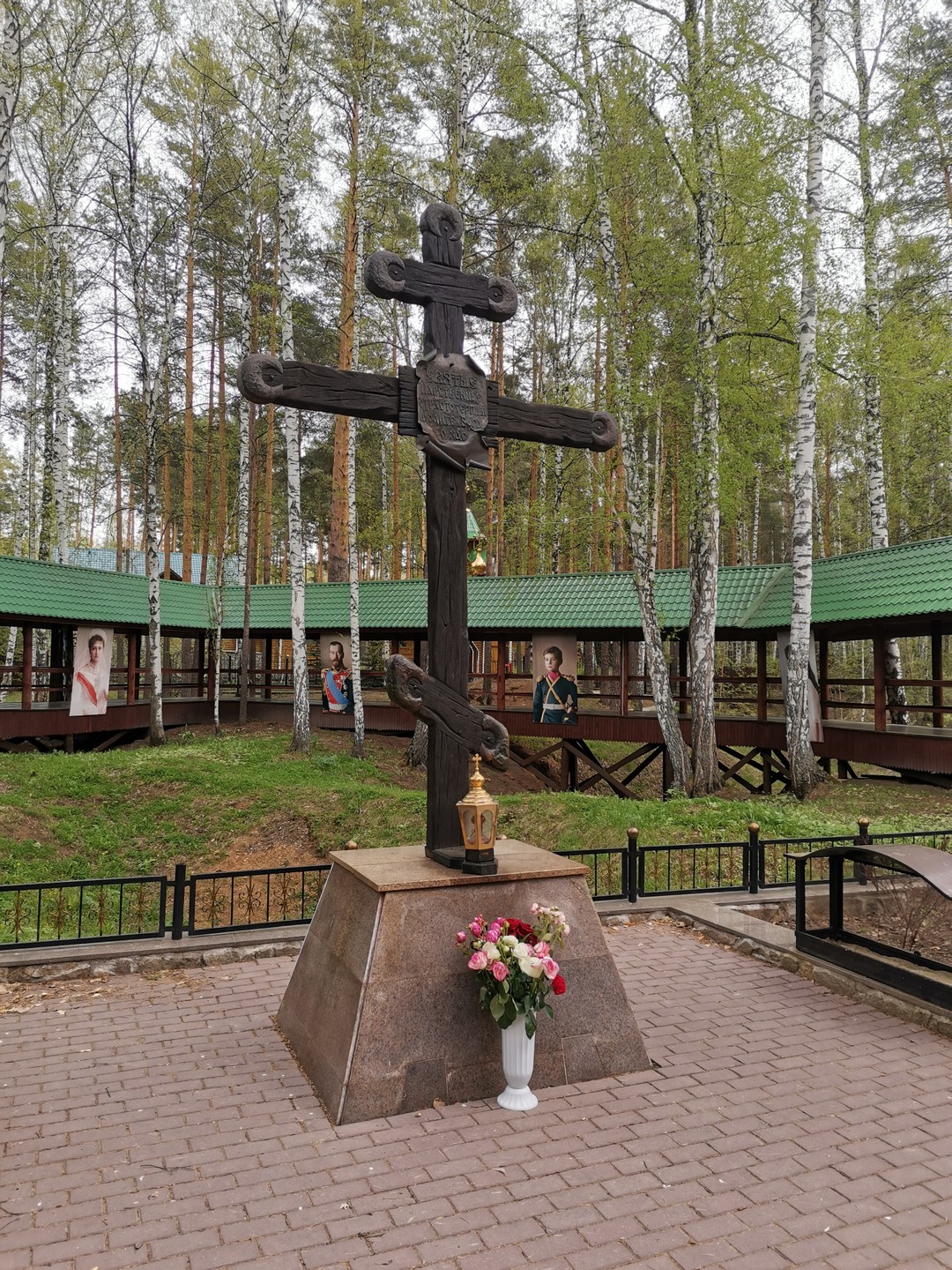 Большое путешествие по Екатеринбургу и окрестностям (Елена)