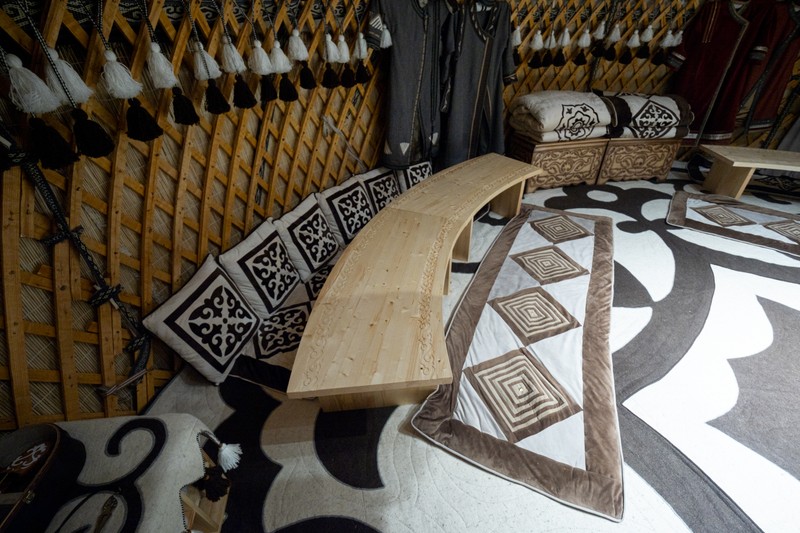 Виды В тюркско-татарскую юрту — за историей и чашкой чая с чак-чаком