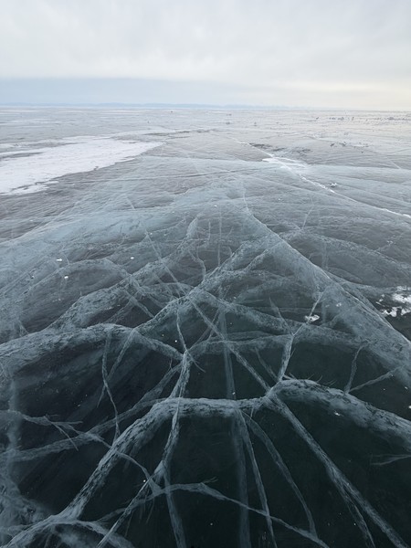 ожидал увидеть лел байкала - ожидания полностью оправдались. хивусы на 20 человек теплые и относительно тихие