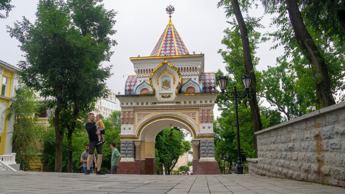 Обзорная экскурсия по Владивостоку: на автобусе и пешком (8/16)