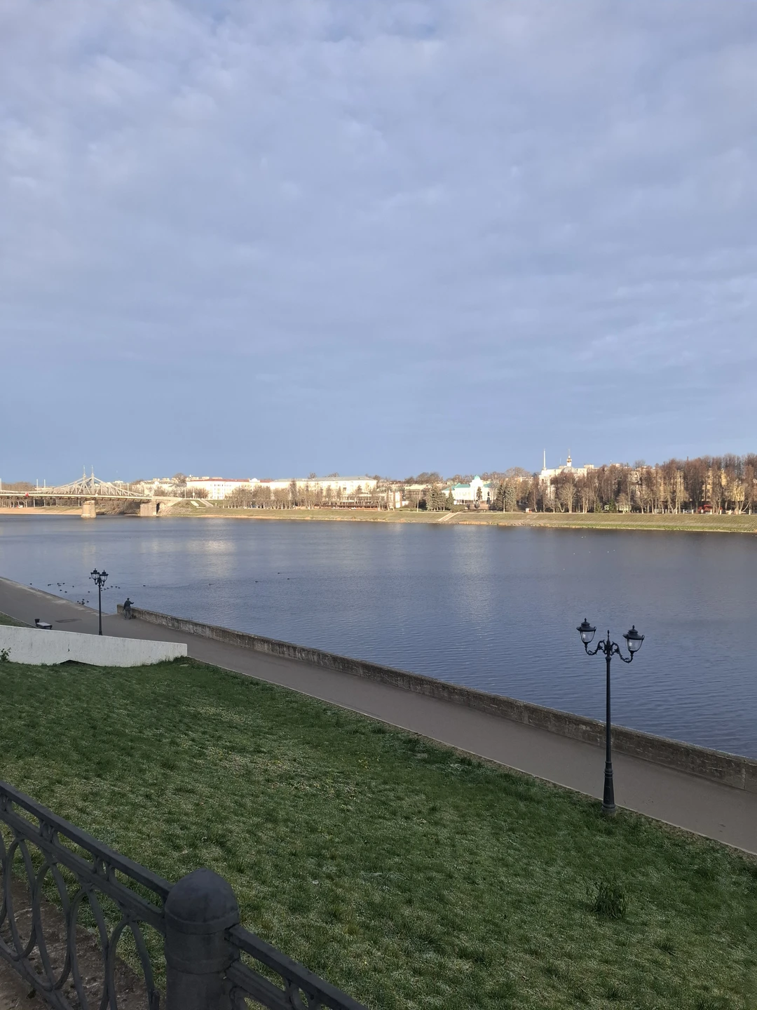 Замечательный экскурсовод, прекрасный город. Очень приятно видеть, что город восстанавливают. Медленно, но верно. Приезжайте в Торжок!