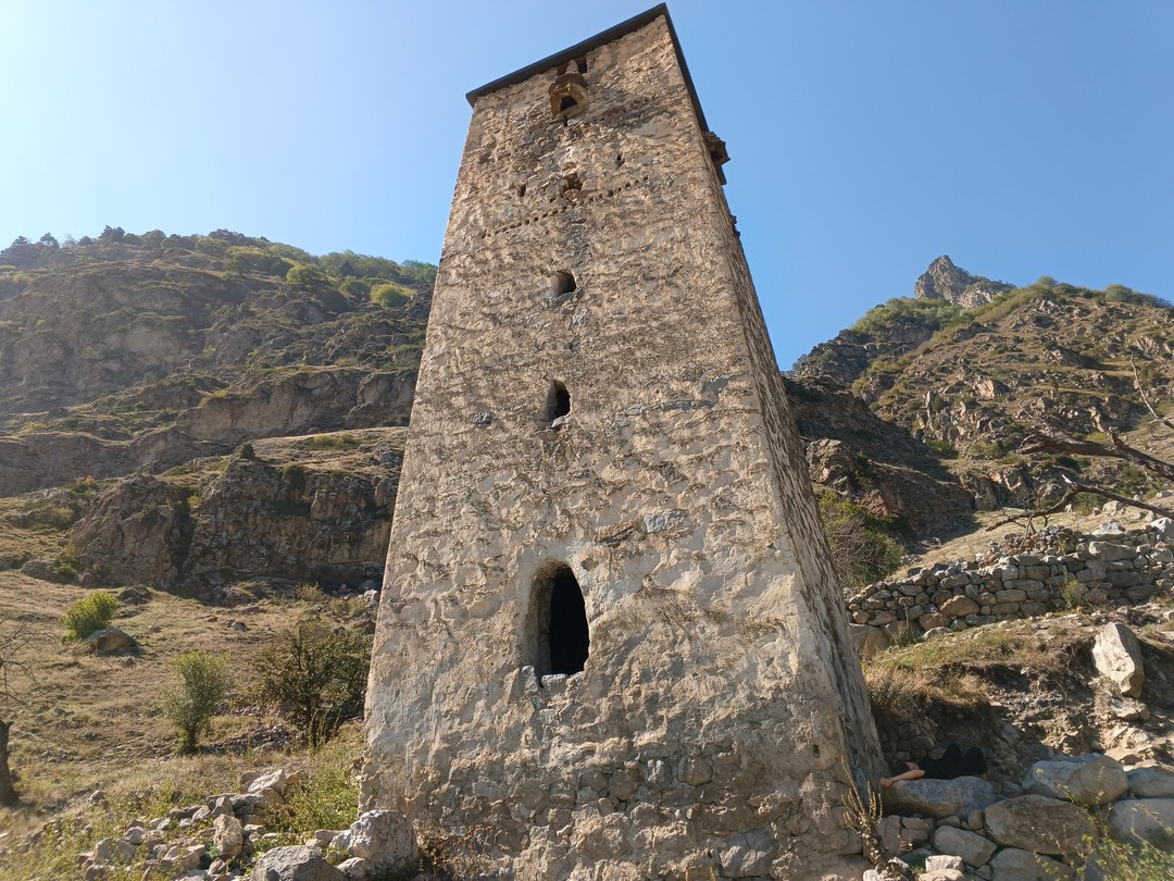 Всё супер! Отличный гид Андрей, предоставил очень много интересной информации. С погодой очень повезло. По пути