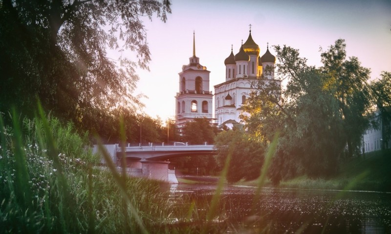 Россия начинается в Пскове
