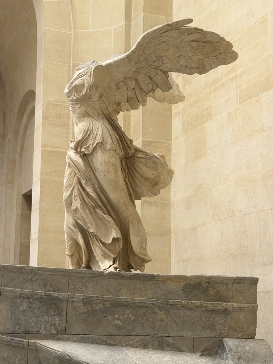 Дмитрий, очень интересный гид! Профессионал с чувством юмора