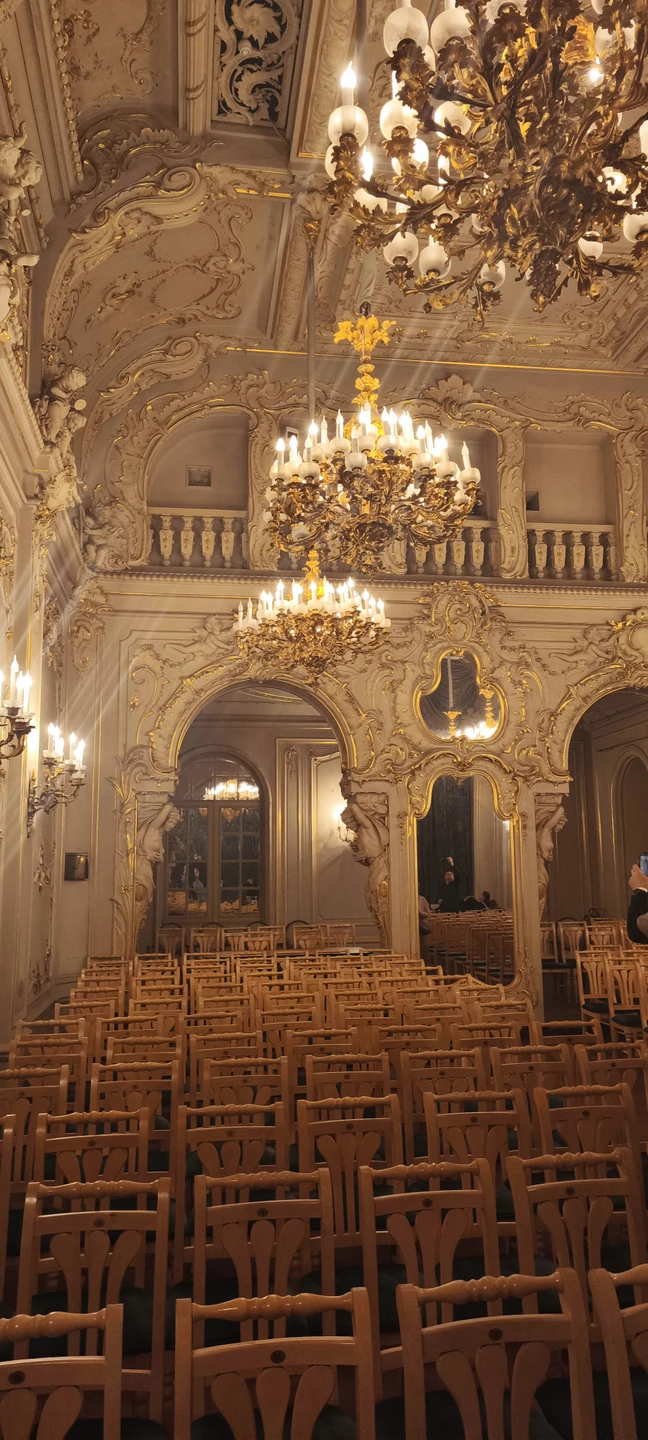 Групповая экскурсия по дворцу Великого князя Владимира Александровича (Анна)