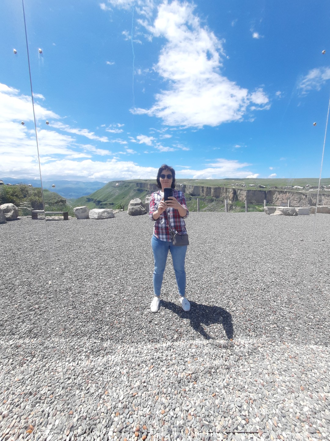 Скажу одно…. это настолько потрясающе. Сам тур, локации, организация, все настолько организованно. Шикарное питание. Особая благодарность