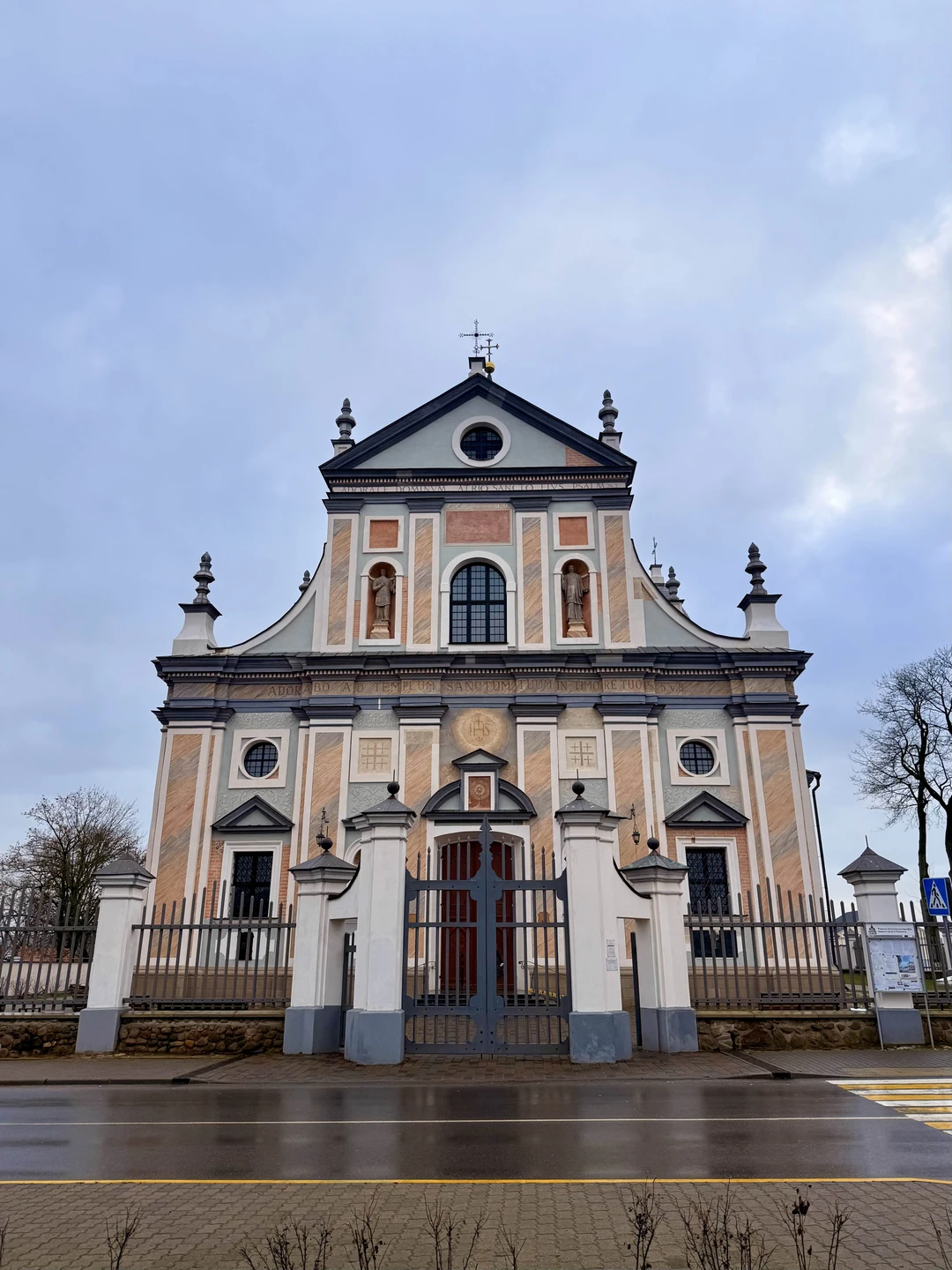 Замки Беларуси: групповая экскурсия в Мир и Несвиж из Минска (Юлия)