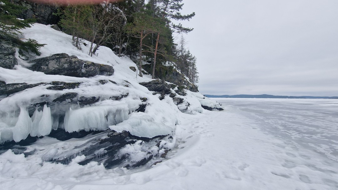 Замечательная поездка! Спасибо капитану Дмитрию! Прекрасное сочетание красивой природы и оригинального способа передвижения