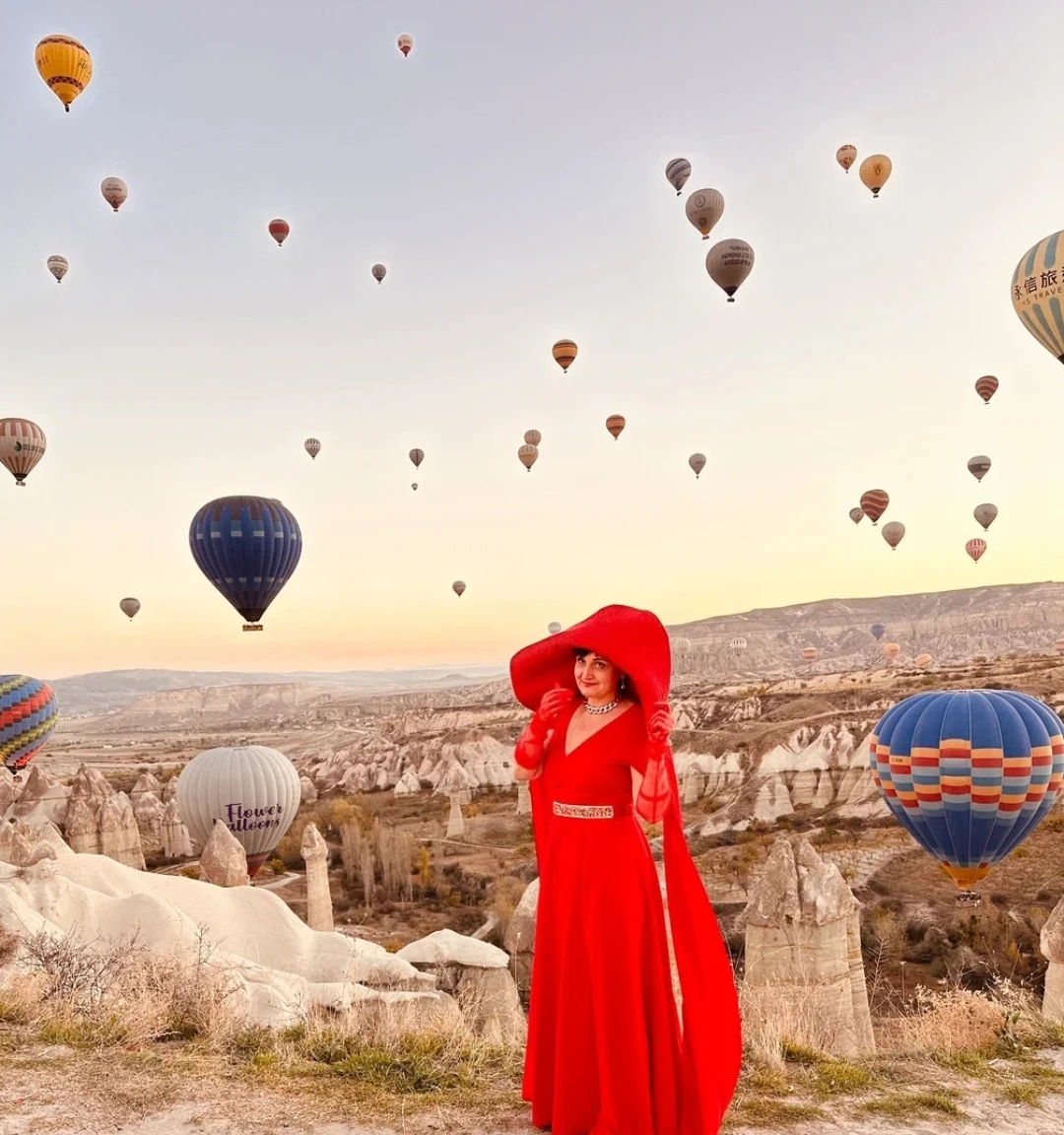 Мурат прекрасный экскурсовод, всё было организовано на высшем уровне, спасибо ему ооогомное, я счастлива!!! Ещё и прекрасная фотосессия получилась!!!
