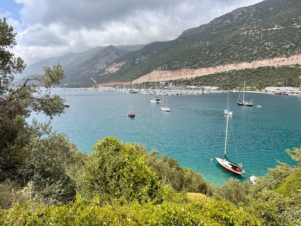 Хотела бы поблагодарить Марину за невероятный день, проведенный на майских праздниках в Каше и окрестностях. За