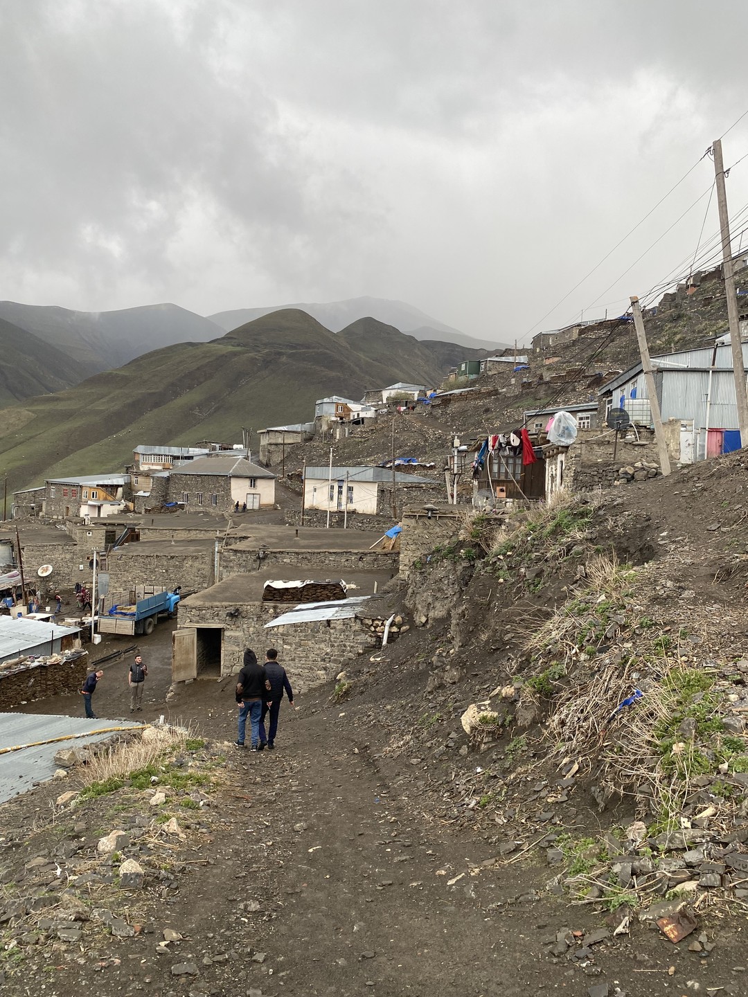 Путешествовали с мужем в Баку и регионах с нашем гидом Шахином. Мы очень довольны! Шахин постарался