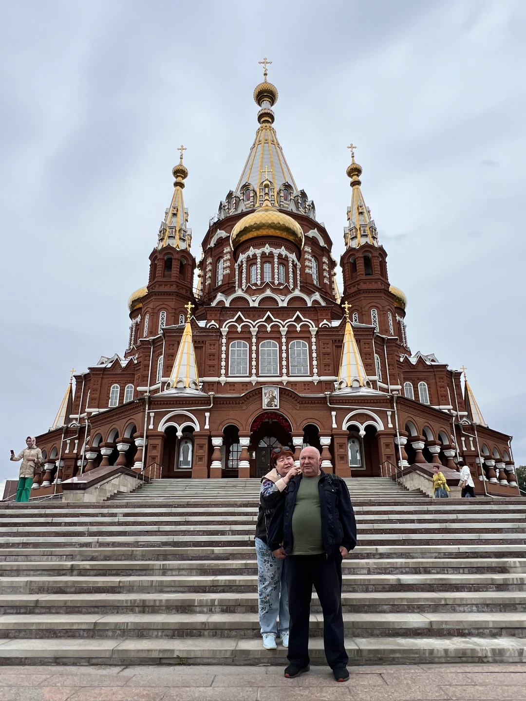 Комфортный маршрут! Главное Гид любит свой город! О каждом памятнике, особняке, достопримечательности с любовью как о