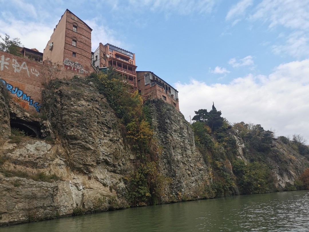 Старый Тбилиси: пешая экскурсия, прогулка на катере и грузинское вино (Мария)