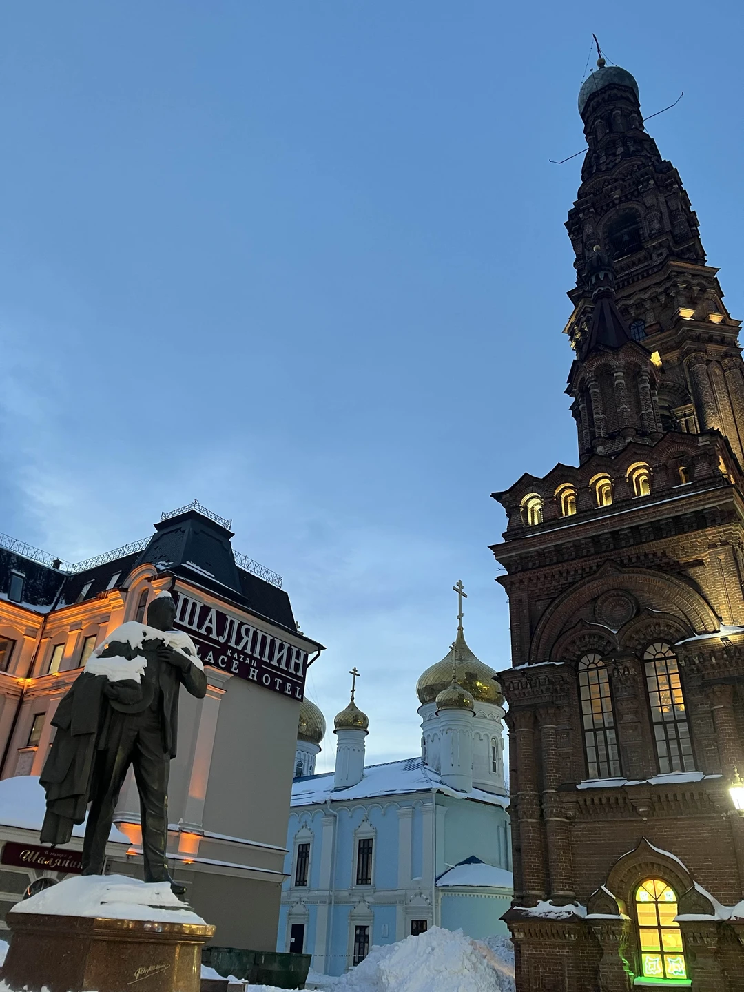 Были 18.01.26 на экскурсии очень понравился гид Екатерина увлекательный рассказ о всех достопримечательностях города, чаепитие с