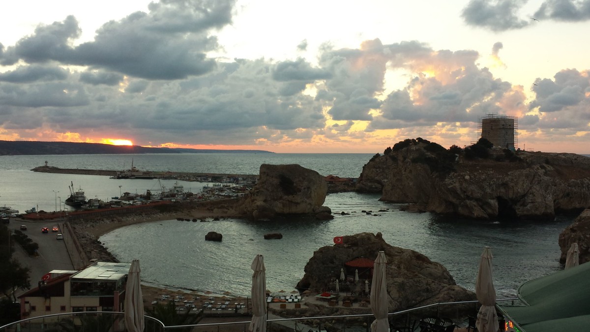 Летний Стамбул — пёстрые пески Чёрного моря (2/7)