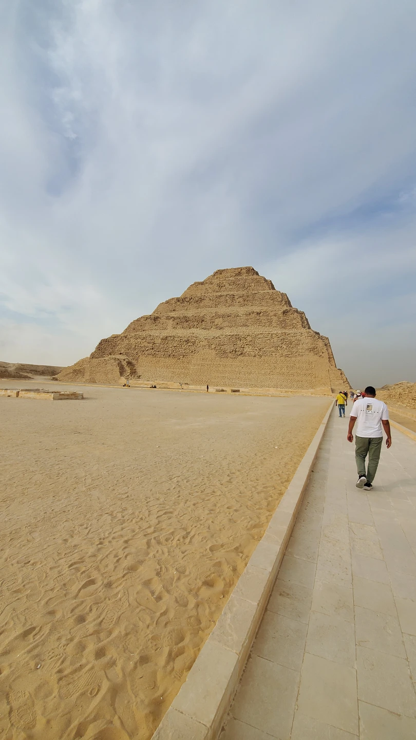 23 ноября мы побывали на экскурсии:Каир,каким его мало кто видел! Спасибо профессионализму Махмуда,глубоким знаниям и способности