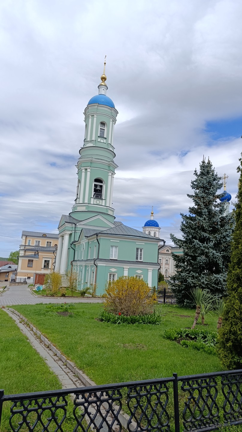 Очень интересно и познавательно. Все организационные вопросы решались быстро и четко. Рекомендую всем, кто интересуется православием и историей