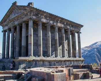 Гегард, храм Гарни и Симфония камней