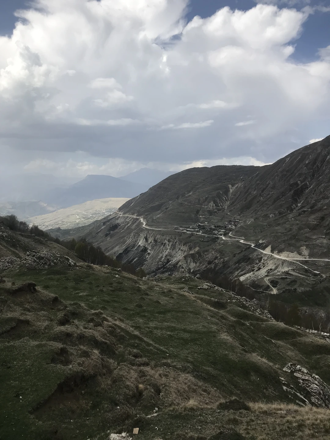 Добрый день! Прежде всего хотелось бы выразить благодарность нашему гиду Эльдару, узнали много нового и интересного.