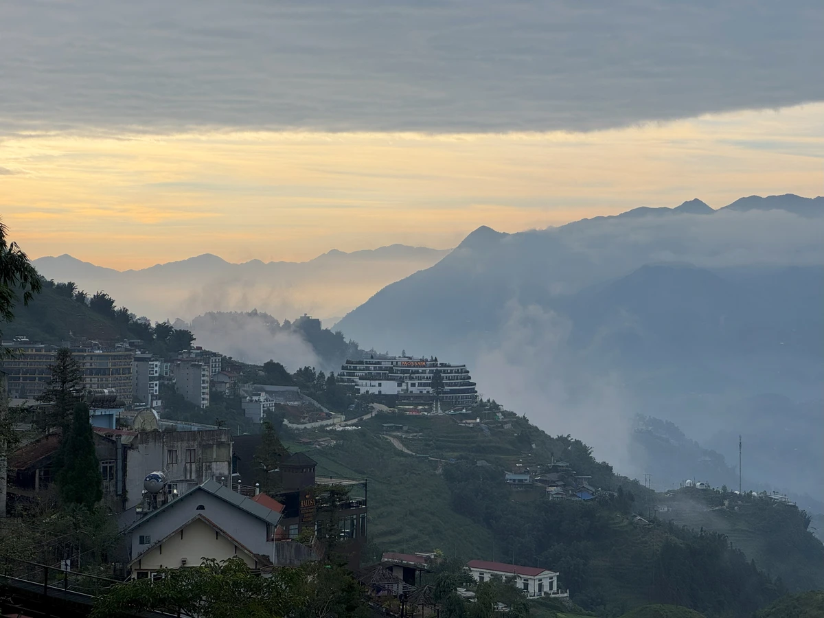 Вьетнамские приключения: Ханой и Дананг, круиз и пляжи, погружение в культуру и активности